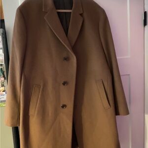 Kenneth Cole Reaction Tan Trench Coat with Wide Lapel